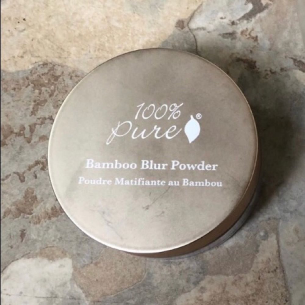 100 percent pure Bamboo Blur Powder